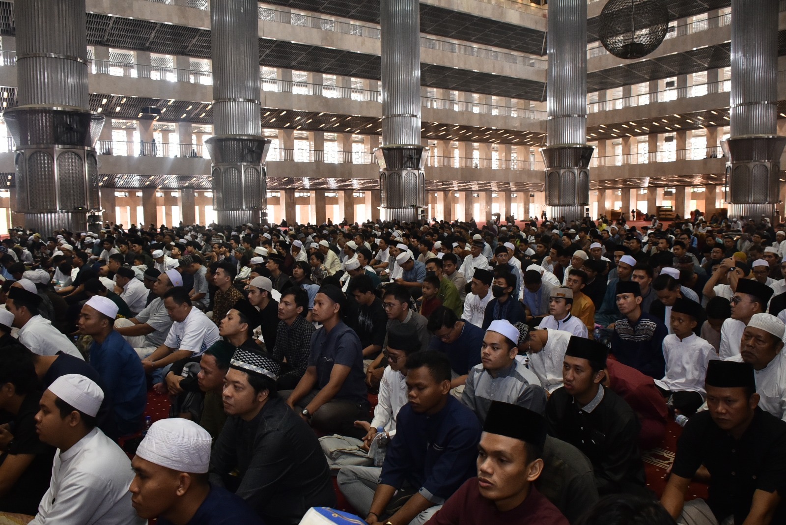Penyelenggaraan Gebyar Syiar Maulid Nabi Muhammad SAW 1445 H di Masjid Istiqlal 